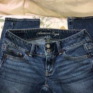 American Eagle artist jean